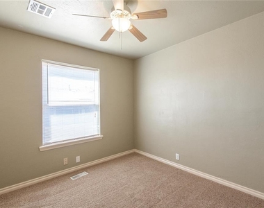 1321 Kelly Park Road - Photo Thumbnail 22