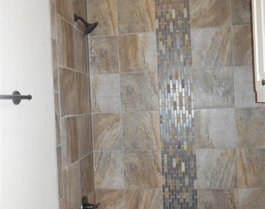 3328 Enclave Lane - Photo Thumbnail 12