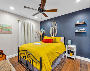4402 E Turney Avenue - Photo Thumbnail 32