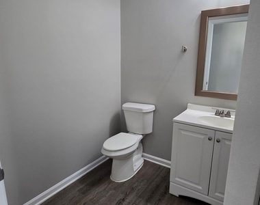 1151 Bentley Court - Photo Thumbnail 8