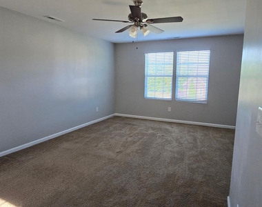 1151 Bentley Court - Photo Thumbnail 9