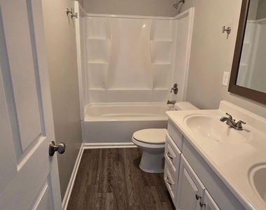 1151 Bentley Court - Photo Thumbnail 22