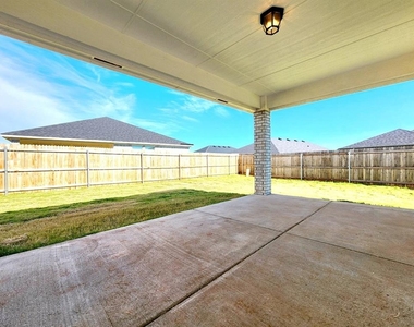 18600 Luna Drive - Photo Thumbnail 26