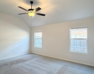 18600 Luna Drive - Photo Thumbnail 20
