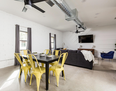 7505 E Main Street - Photo Thumbnail 7