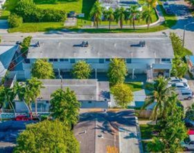 720 Ne 7th Street - Photo Thumbnail 11