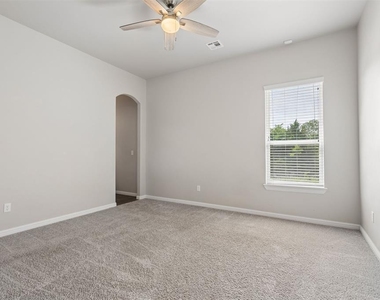 5709 Asheville Way - Photo Thumbnail 25