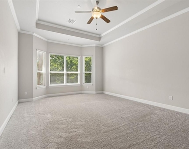 5709 Asheville Way - Photo Thumbnail 28