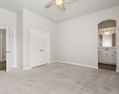 5709 Asheville Way - Photo Thumbnail 26