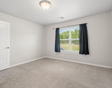 5709 Asheville Way - Photo Thumbnail 40
