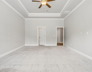 5709 Asheville Way - Photo Thumbnail 30