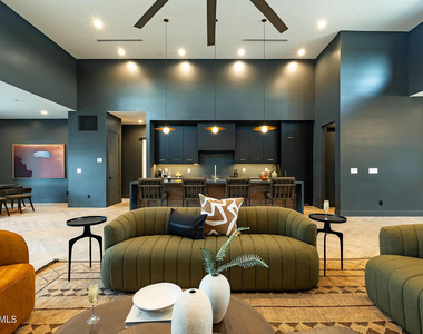 13696 N 88th Place - Photo Thumbnail 16