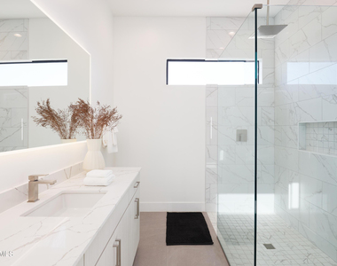 13625 N 88th Place - Photo Thumbnail 26