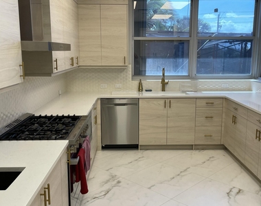 5200 N Ocean Drive - Photo Thumbnail 41