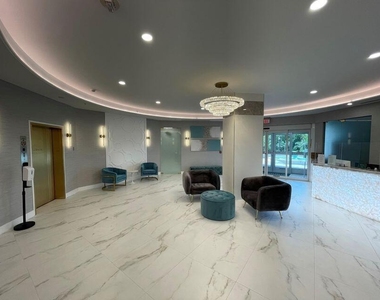 5200 N Ocean Drive - Photo Thumbnail 5