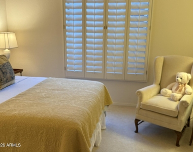 32876 N 69th Street - Photo Thumbnail 12