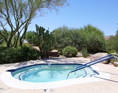 32876 N 69th Street - Photo Thumbnail 17