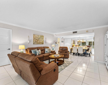 3570 S Ocean Boulevard S - Photo Thumbnail 7