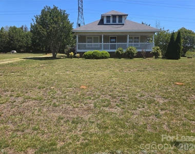 123 Charleston Drive - Photo Thumbnail 1