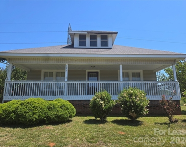 123 Charleston Drive - Photo Thumbnail 15