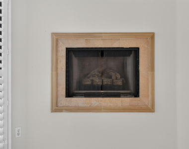 8270 N Hayden Road - Photo Thumbnail 8