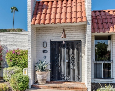 7145 E Mcdonald Drive - Photo Thumbnail 32