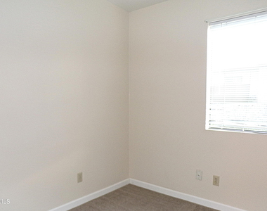 4208 Avenida Palermo -- - Photo Thumbnail 5