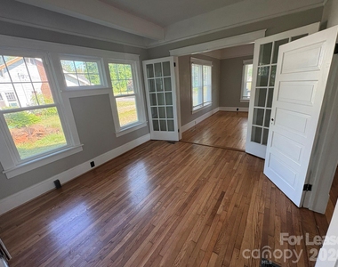 303 Bouchelle Street - Photo Thumbnail 7