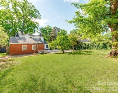 1209 Oakwood Avenue - Photo Thumbnail 25