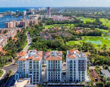 495 E Royal Palm Road - Photo Thumbnail 37