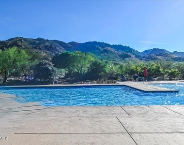 9407 S 13th Way - Photo Thumbnail 27