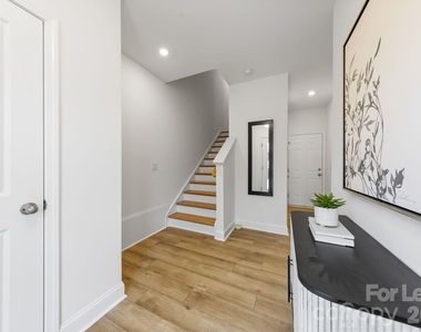 236 Judson Avenue - Photo Thumbnail 2