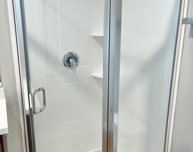 915 E Missouri Avenue - Photo Thumbnail 34
