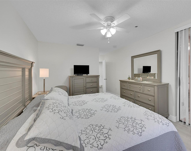 5133 Brisata Circle - Photo Thumbnail 11