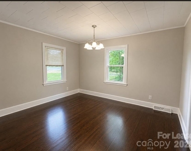 800 Mt Holly Huntersville Road - Photo Thumbnail 9
