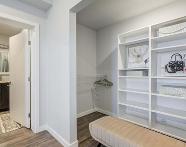 11850 W Fillmore Street - Photo Thumbnail 4