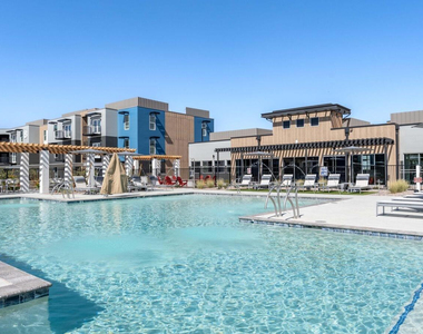 45760 W Village Parkway - Photo Thumbnail 7