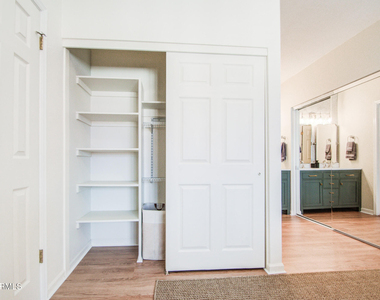 5640 E Bell Road - Photo Thumbnail 21