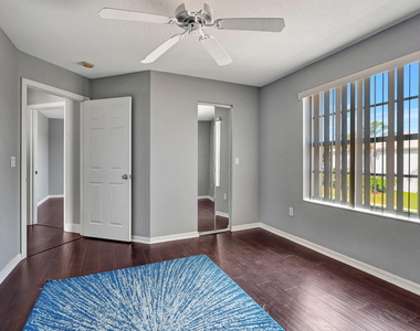 4190 Bahia Isle Circle - Photo Thumbnail 41