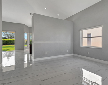 4190 Bahia Isle Circle - Photo Thumbnail 9