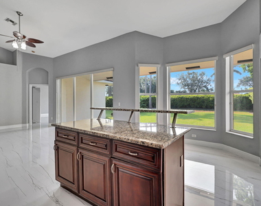 4190 Bahia Isle Circle - Photo Thumbnail 16