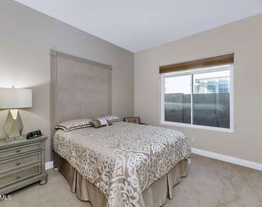 7700 E Princess Drive - Photo Thumbnail 17