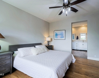 6939 E Bramble Berry Lane - Photo Thumbnail 19