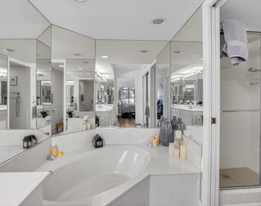 7254 Clunie Place - Photo Thumbnail 21