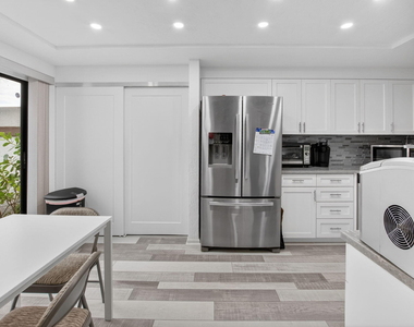 7254 Clunie Place - Photo Thumbnail 4