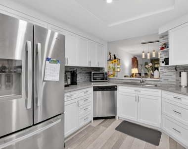 7254 Clunie Place - Photo Thumbnail 8