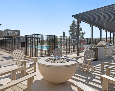 6025 W Thomas Road - Photo Thumbnail 12