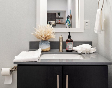 6025 W Thomas Road - Photo Thumbnail 8