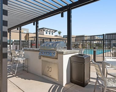 6025 W Thomas Road - Photo Thumbnail 13