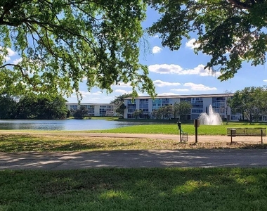 3401 Bimini Lane Lane - Photo Thumbnail 17